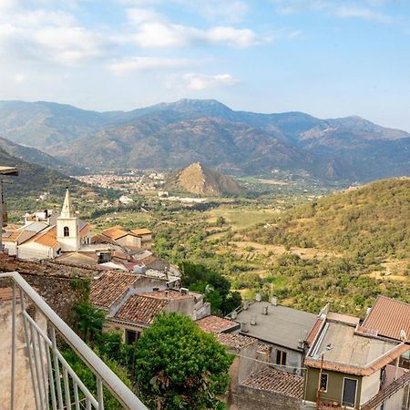 Le Chevalier Apartment Castiglione De Sicilia Exteriér fotografie
